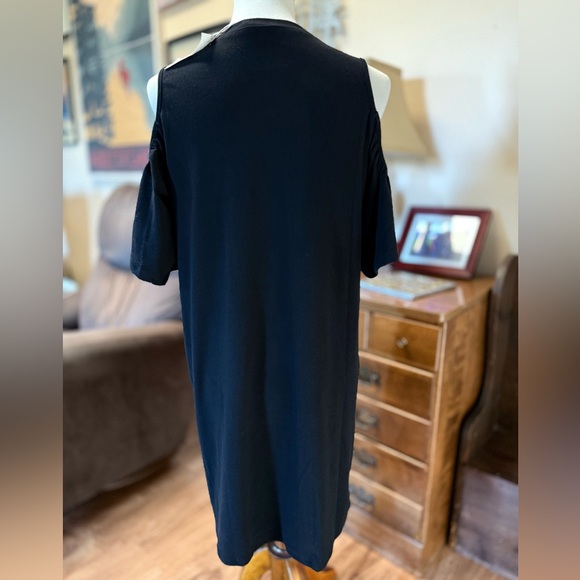 NWT Hem & Thread Black Cold Shoulder Pearl-Studded Dress - Picture 4 of 8